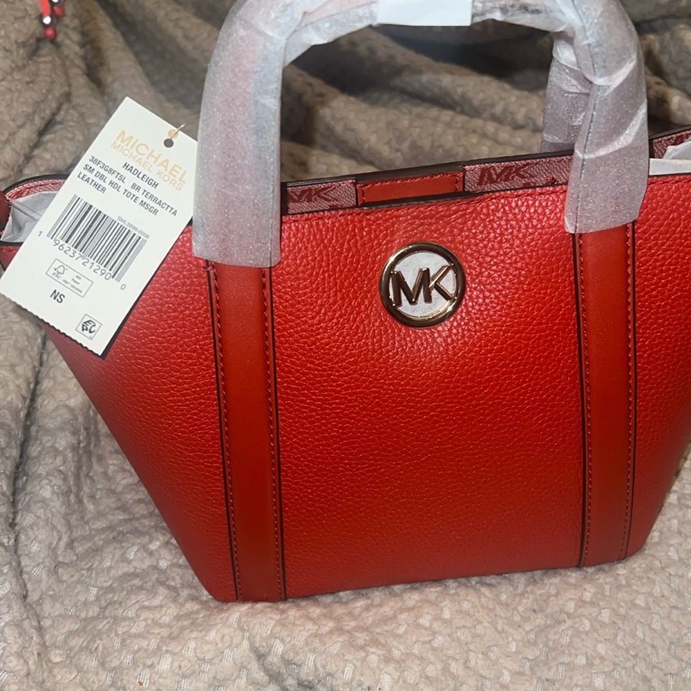 Michael kors red tote bag